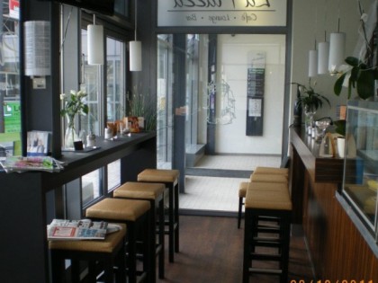 照片: La Piazza